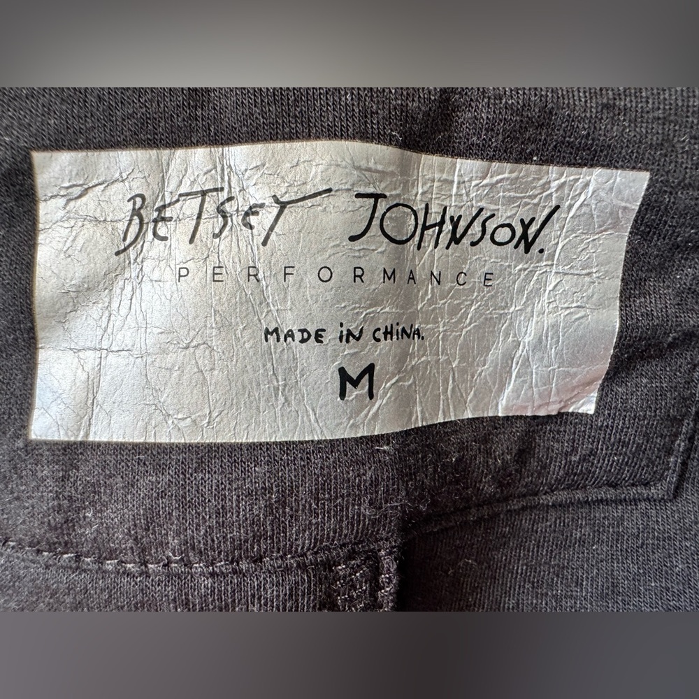Betsey Johnson performance dark gray vest size M - Picture 8 of 9